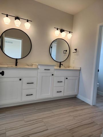 4082 Hanover Drive, Deforest, WI 53532