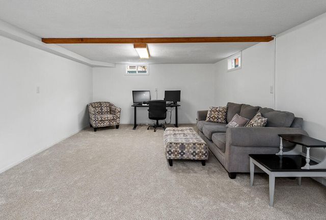 1360 Logan Road, Muskegon, MI 49445