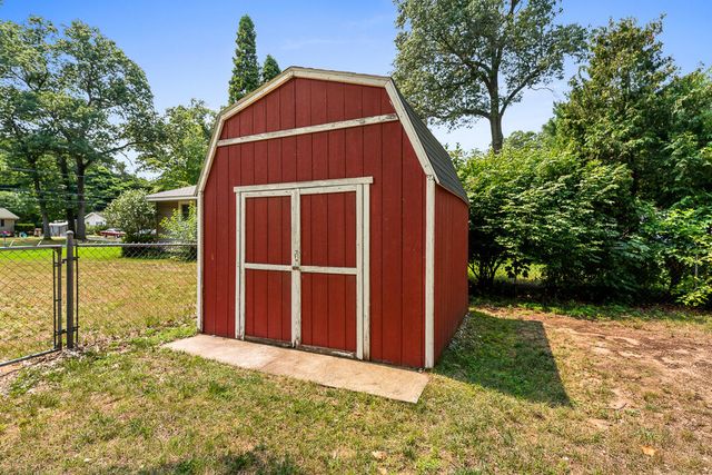 1360 Logan Road, Muskegon, MI 49445