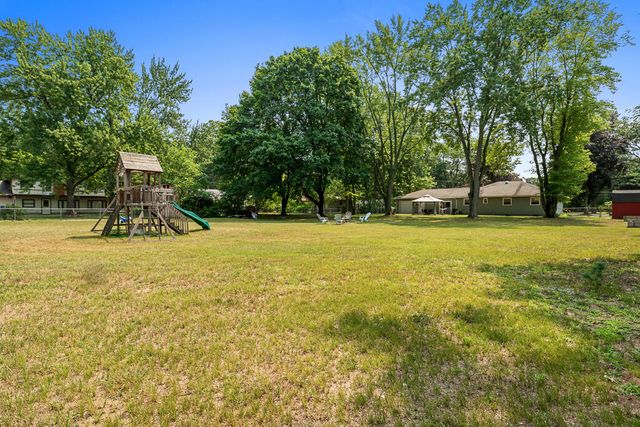 1360 Logan Road, Muskegon, MI 49445