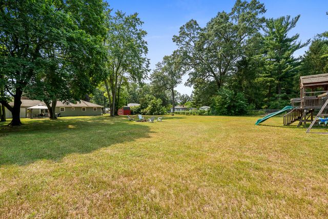1360 Logan Road, Muskegon, MI 49445
