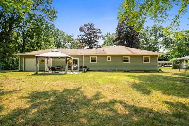1360 Logan Road, Muskegon, MI 49445