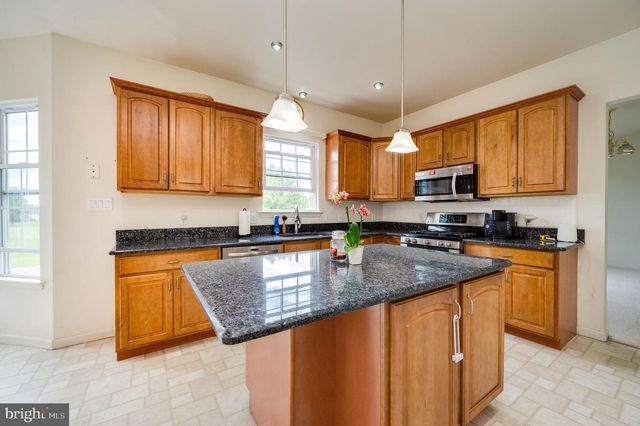 100 PRESCOTT RD, Blandon, PA 19510