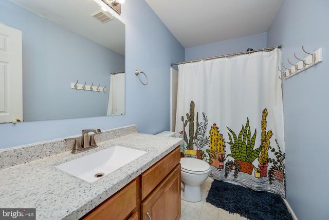 100 PRESCOTT RD, Blandon, PA 19510