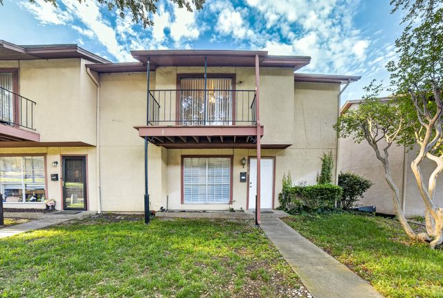5618 Marina Drive 32, Garland, TX 75043