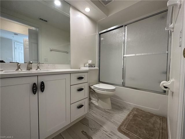 6816 Satinleaf RD S 102, Naples, FL 34109