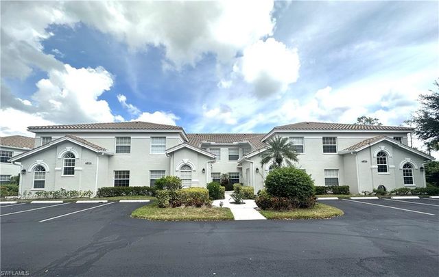 6816 Satinleaf RD S 102, Naples, FL 34109