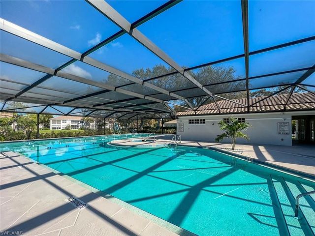 6816 Satinleaf RD S 102, Naples, FL 34109