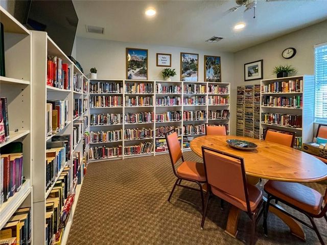 6816 Satinleaf RD S 102, Naples, FL 34109