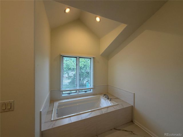 225 S Monroe Street, Denver, CO 80209
