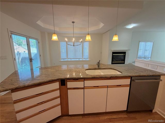 225 S Monroe Street, Denver, CO 80209