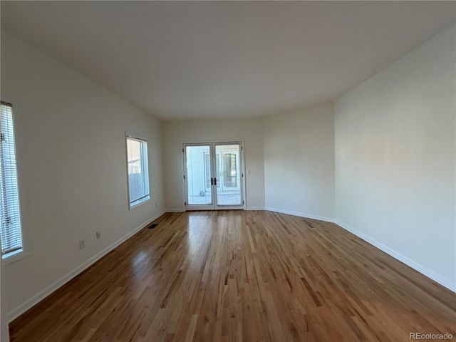 225 S Monroe Street, Denver, CO 80209
