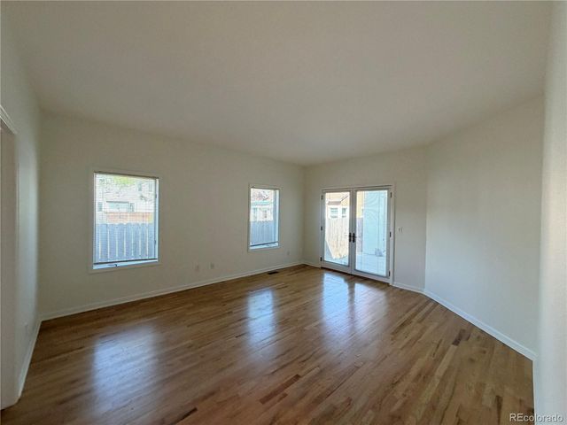 225 S Monroe Street, Denver, CO 80209