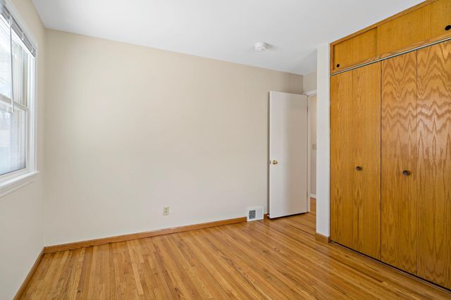 7433 12th Avenue S, Richfield, MN 55423