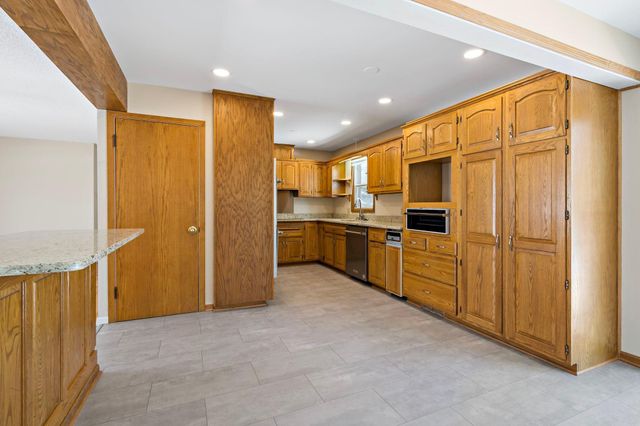 7433 12th Avenue S, Richfield, MN 55423