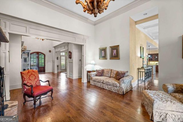 108 Waters Edge Drive, Woodstock, GA 30188