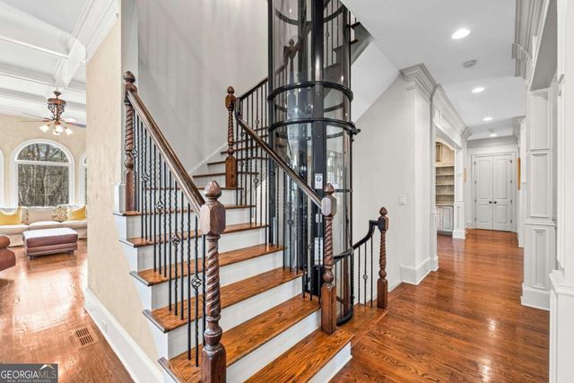 108 Waters Edge Drive, Woodstock, GA 30188