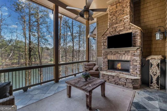 108 Waters Edge Drive, Woodstock, GA 30188