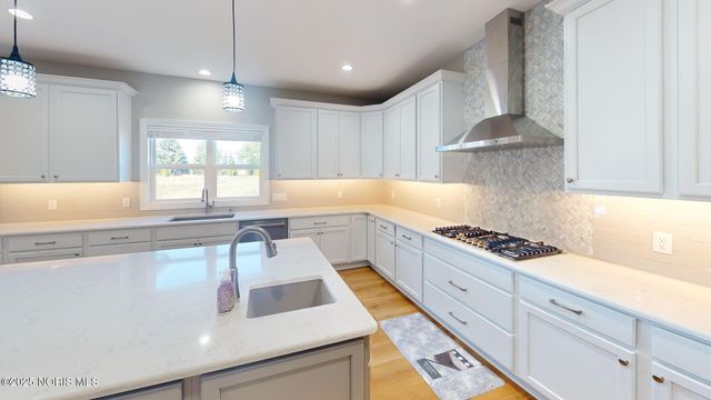 6316 Pimlico Road, Whitehouse, OH 43571