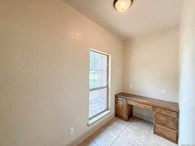 124 County Road 6879, Natalia, TX 78059
