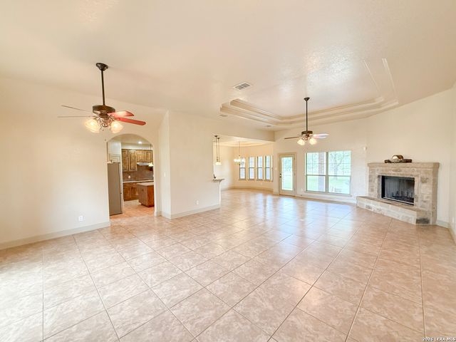 124 County Road 6879, Natalia, TX 78059