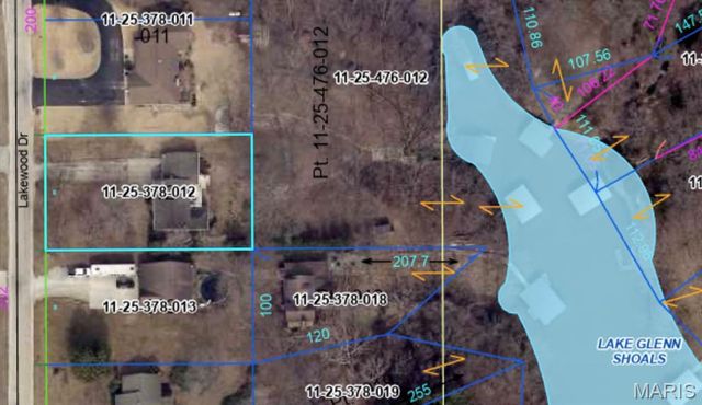 207 Lakewood Drive, Hillsboro, IL 62049