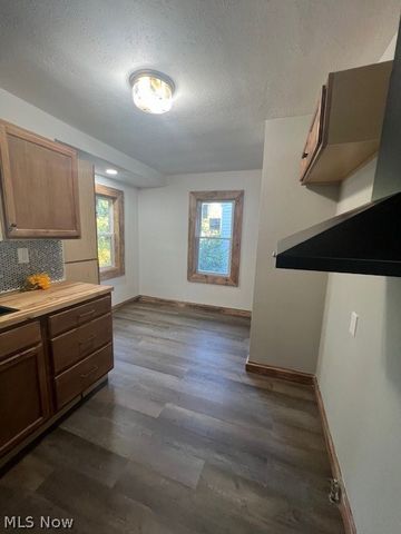 19819 Harvard Avenue, Warrensville Heights, OH 44122