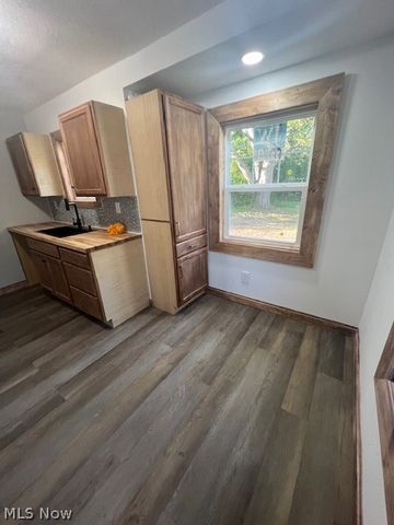 19819 Harvard Avenue, Warrensville Heights, OH 44122