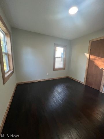 19819 Harvard Avenue, Warrensville Heights, OH 44122