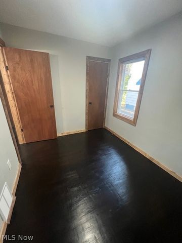19819 Harvard Avenue, Warrensville Heights, OH 44122