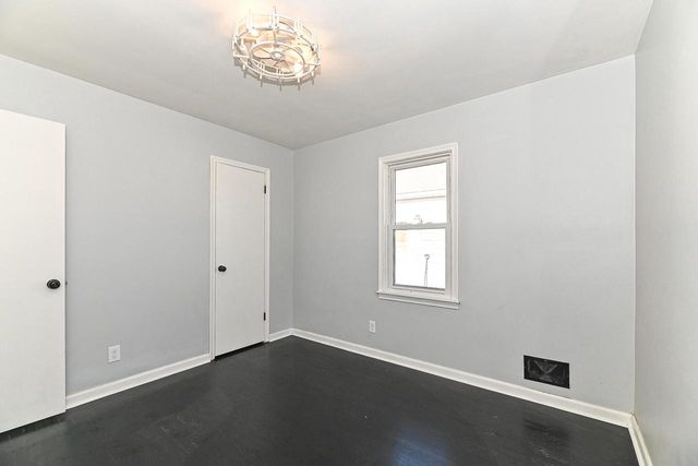 2530 S 64th STREET, Milwaukee, WI 53219