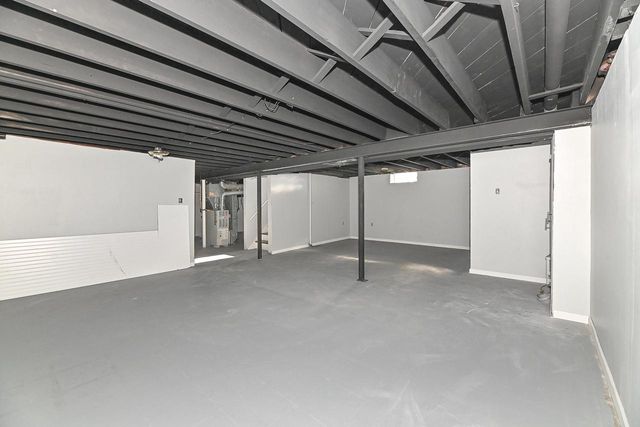 2530 S 64th STREET, Milwaukee, WI 53219