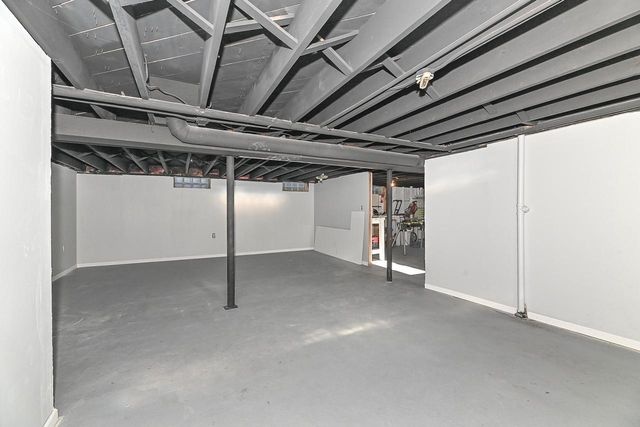 2530 S 64th STREET, Milwaukee, WI 53219