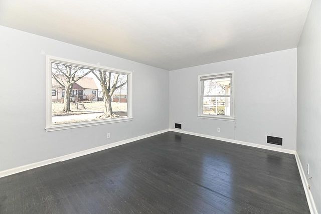 2530 S 64th STREET, Milwaukee, WI 53219