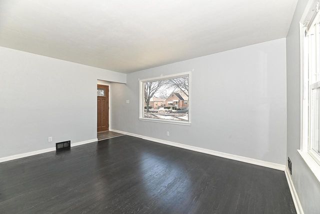 2530 S 64th STREET, Milwaukee, WI 53219