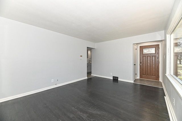 2530 S 64th STREET, Milwaukee, WI 53219