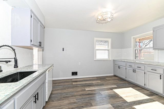 2530 S 64th STREET, Milwaukee, WI 53219