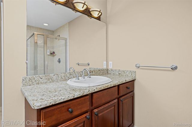 4930 Menominee Lane, Village Of Clarkston, MI 48348