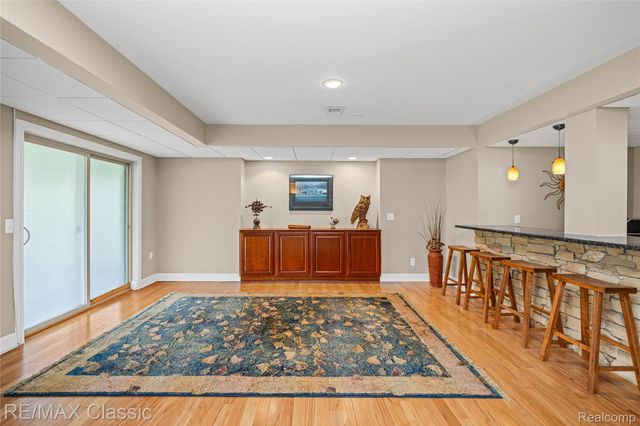 4930 Menominee Lane, Village Of Clarkston, MI 48348