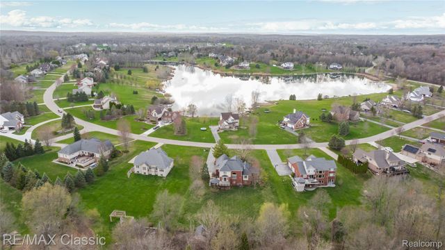 4930 Menominee Lane, Village Of Clarkston, MI 48348