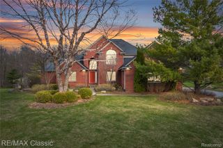 4930 Menominee Lane, Village Of Clarkston, MI 48348