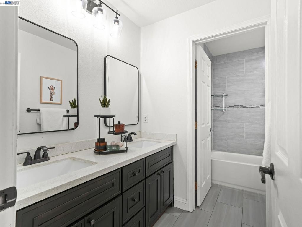 Image 22 of property listing at 4907 Winterbrook Ave, Dublin, CA 94568