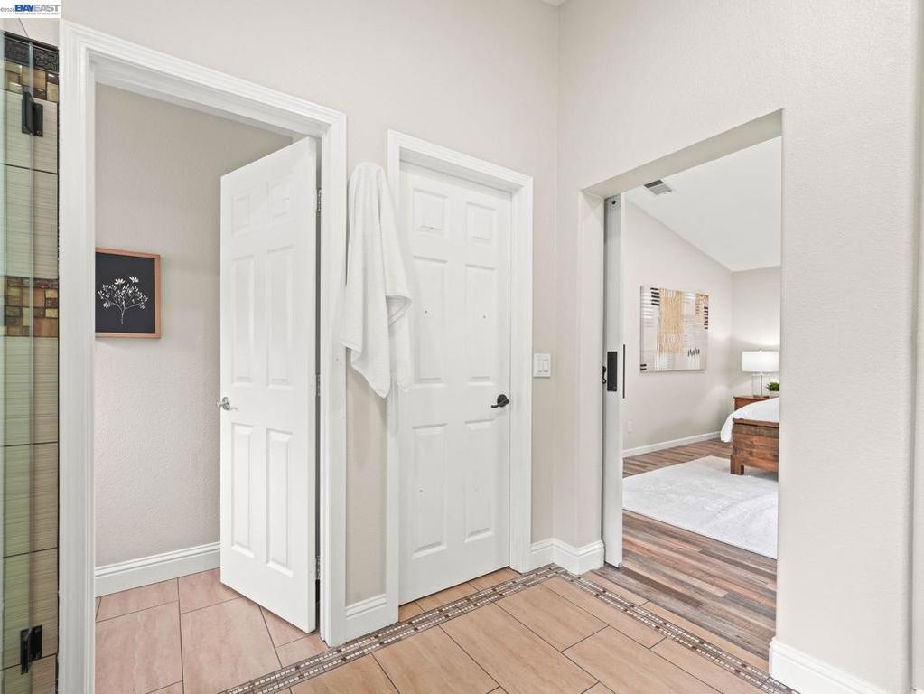 Image 35 of property listing at 4907 Winterbrook Ave, Dublin, CA 94568