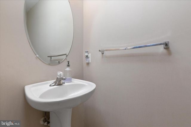 11650 IRON BRIGADE UNIT AVE, Bristow, VA 20136