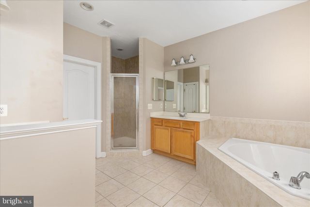 11650 IRON BRIGADE UNIT AVE, Bristow, VA 20136