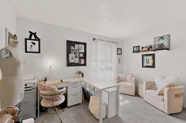 5527 Amistad Road NE, Albuquerque, NM 87111