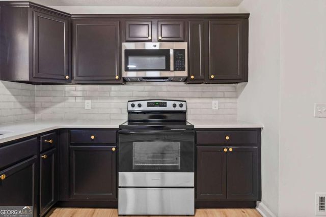 188 Oak Drive SE, Atlanta, GA 30354