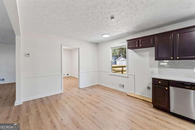 188 Oak Drive SE, Atlanta, GA 30354