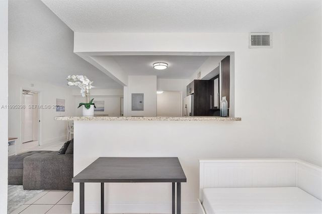 250 180th Dr 158, Sunny Isles Beach, FL 33160