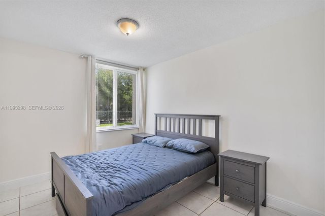 250 180th Dr 158, Sunny Isles Beach, FL 33160